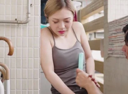 Người vợ trẻ giúp vợ em làm mẹ